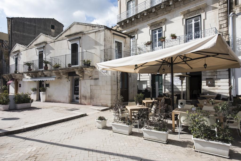 Villa Casa Matteotti à Modica Extérieur photo